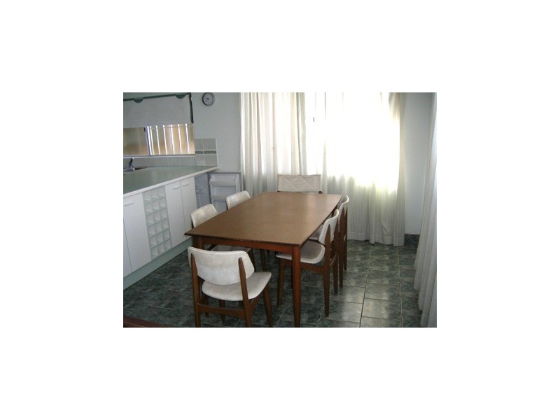 3/5 Dingle Avenue ” Culverston”, Kings Beach QLD 4551