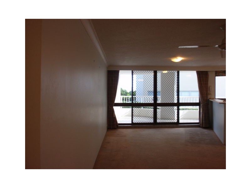 2/46 Warne Terrace, Kings Beach QLD 4551