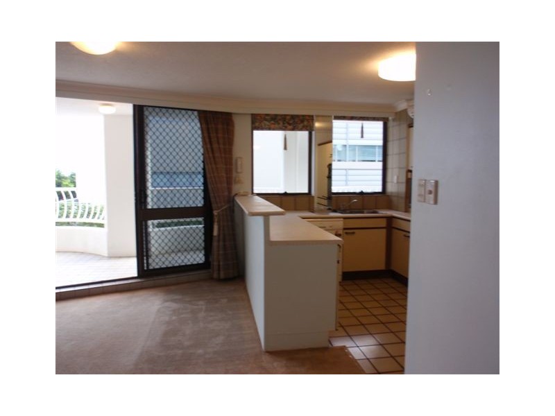 2/46 Warne Terrace, Kings Beach QLD 4551
