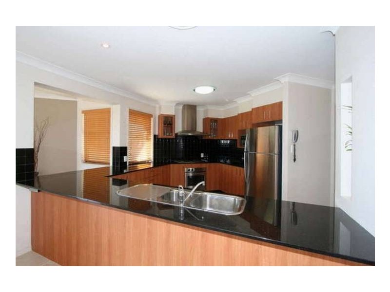 3 Silky Oak Place, Pelican Waters QLD 4551