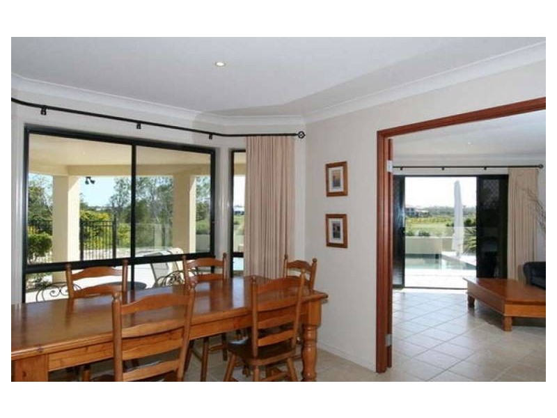 3 Silky Oak Place, Pelican Waters QLD 4551