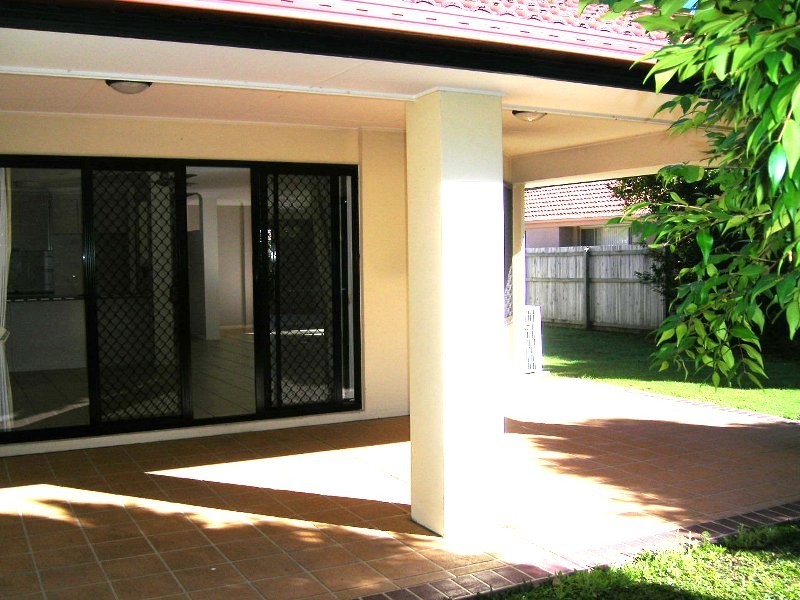 5 Botany Drive, Pelican Waters QLD 4551