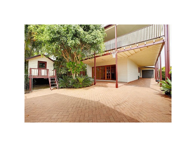 125 Landsborough Parade, Golden Beach QLD 4551