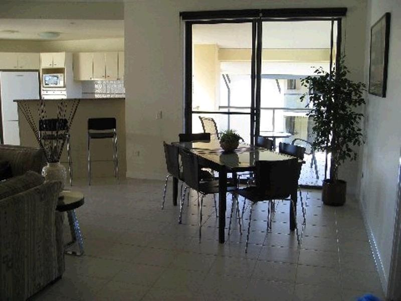 20/1 Millennium Circuit ” Vardon Point “, Pelican Waters QLD 4551