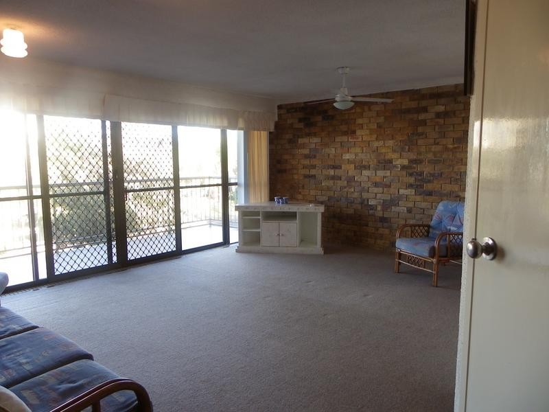 1/14 Warne Terrace, Kings Beach QLD 4551