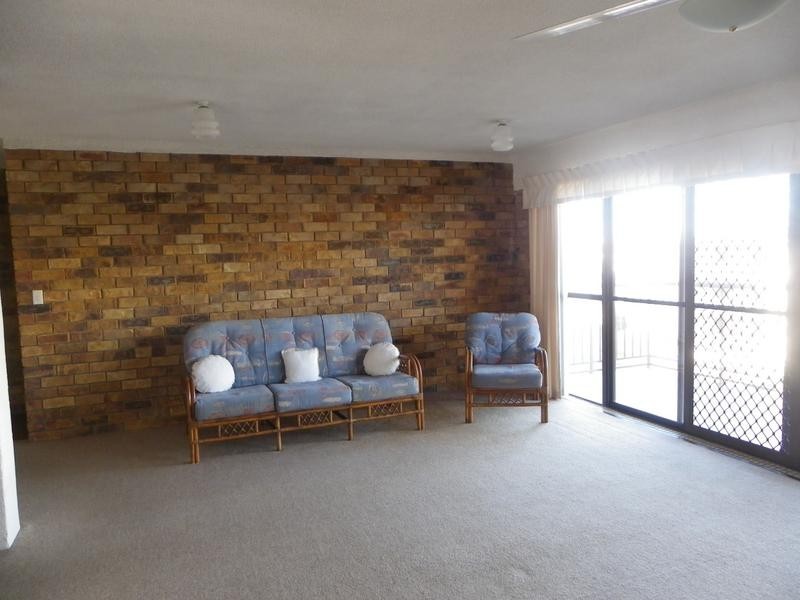 1/14 Warne Terrace, Kings Beach QLD 4551