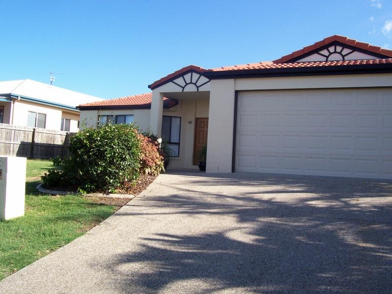 6 Scartree Street, Pelican Waters QLD 4551