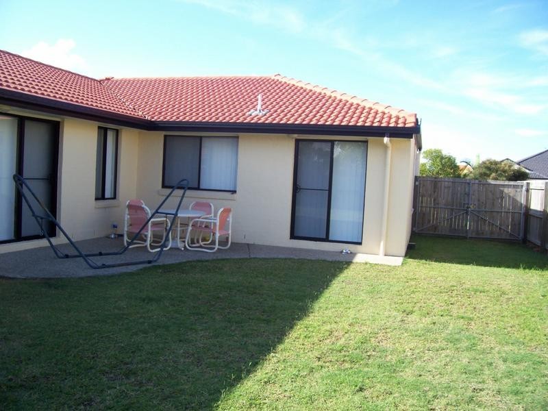 6 Scartree Street, Pelican Waters QLD 4551