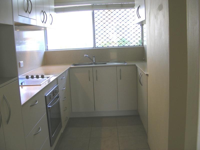 8/27 Canberra Tce, Kailoha, Kings Beach QLD 4551