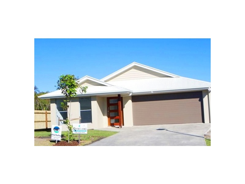 8 Parkview Place, Little Mountain QLD 4551