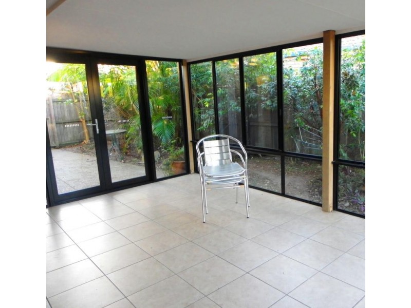 7 Caulfield Close, Little Mountain QLD 4551
