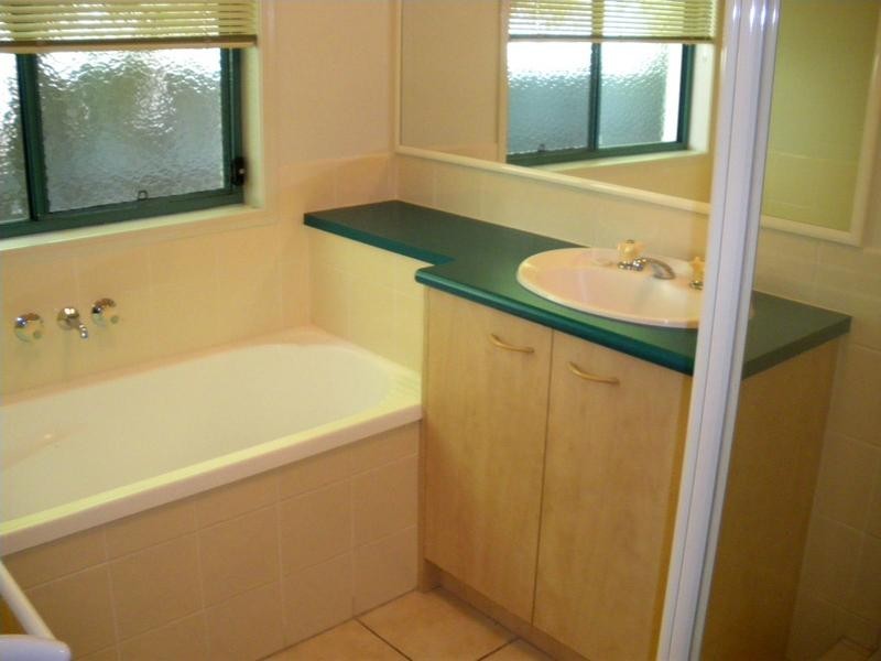 12 Tibrogargan Place, Pelican Waters QLD 4551