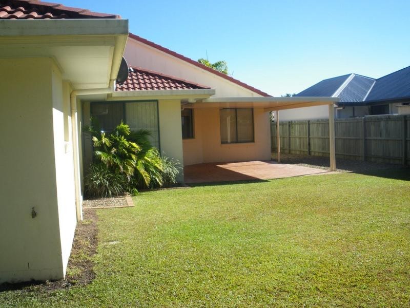 12 Tibrogargan Place, Pelican Waters QLD 4551