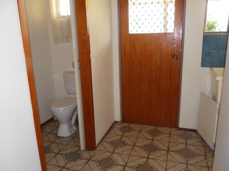 1/2 Bofors Place, Battery Hill QLD 4551