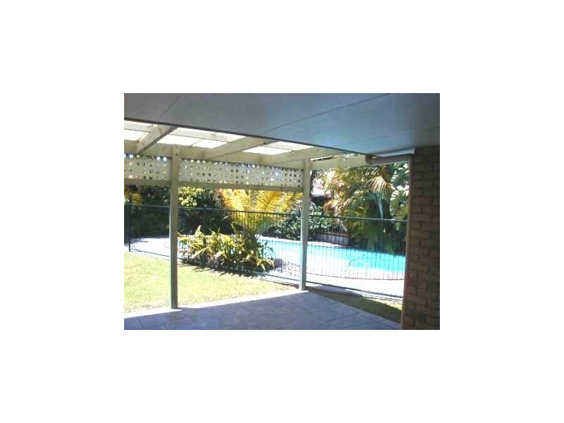 20 Sir Joseph Banks Drive, Pelican Waters QLD 4551