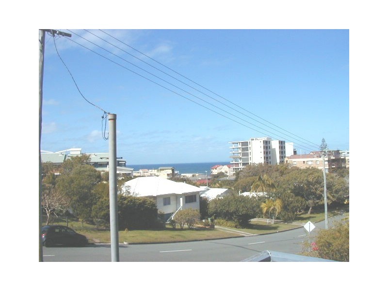 24 Upper Gay Terrace, Kings Beach QLD 4551