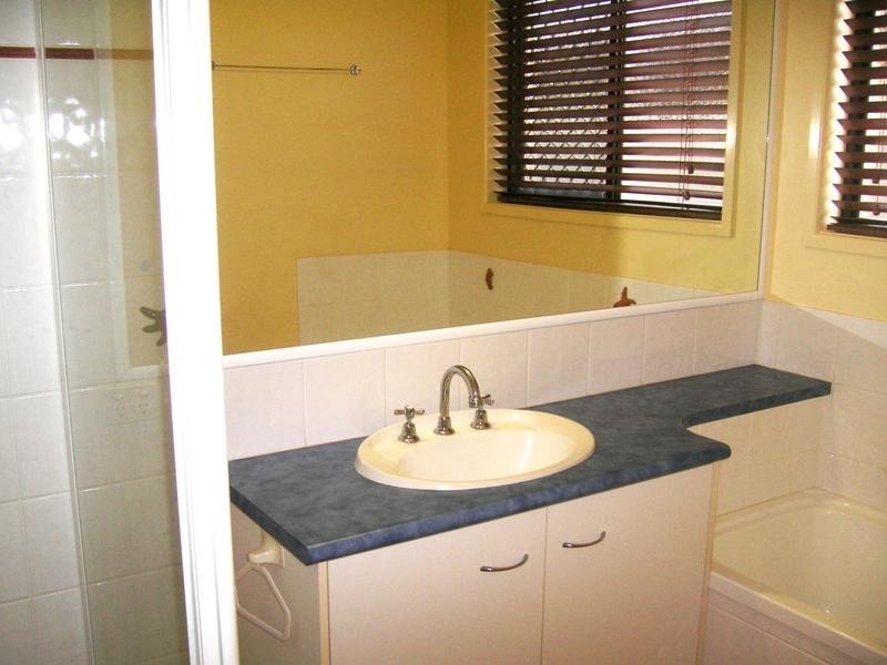 13 Investigator Place, Pelican Waters QLD 4551