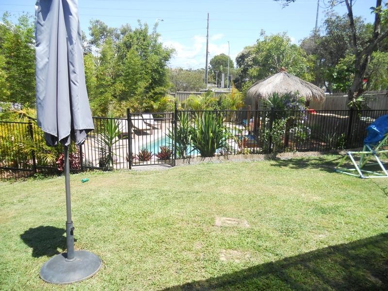 42 Enfield Crescent, Battery Hill QLD 4551