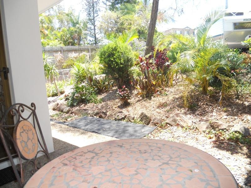 42 Enfield Crescent, Battery Hill QLD 4551