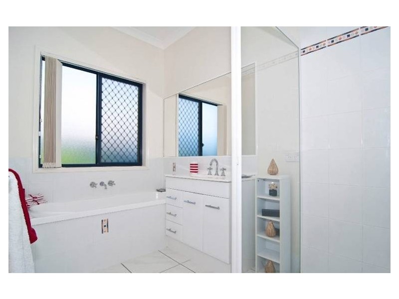22 Wheeler Crescent, Caloundra West QLD 4551