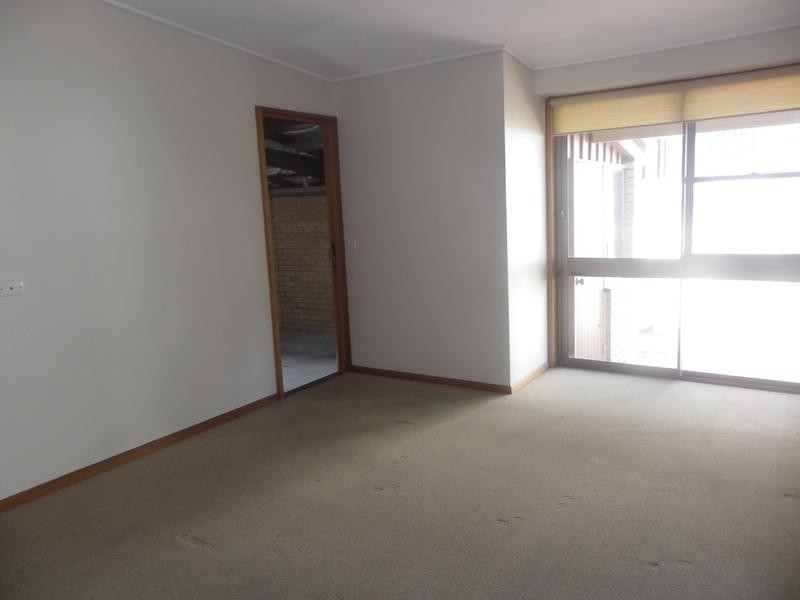 37 Warne Terrace, Kings Beach QLD 4551