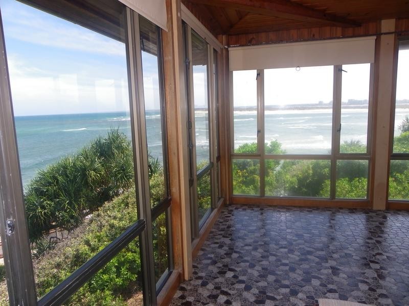 37 Warne Terrace, Kings Beach QLD 4551
