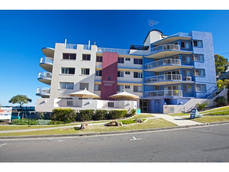 1/1 Dingle Avenue, Kings Beach QLD 4551