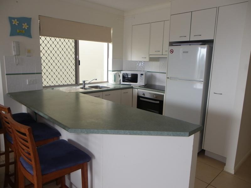 1/1 Dingle Avenue, Kings Beach QLD 4551