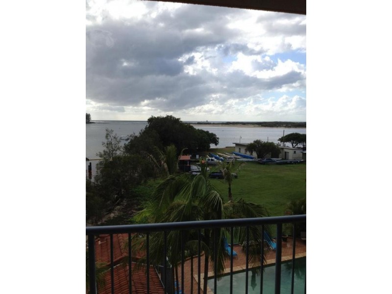 16/3 Landsborough Parade, Golden Beach QLD 4551