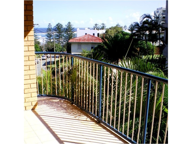 6/66 Lower Gay Terrace, Kings Beach QLD 4551