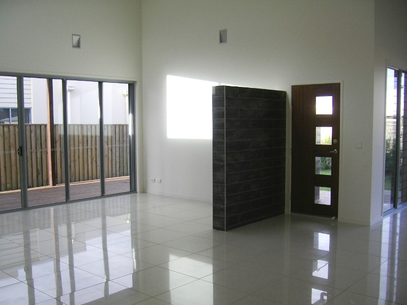 27 The Promenade, Pelican Waters QLD 4551