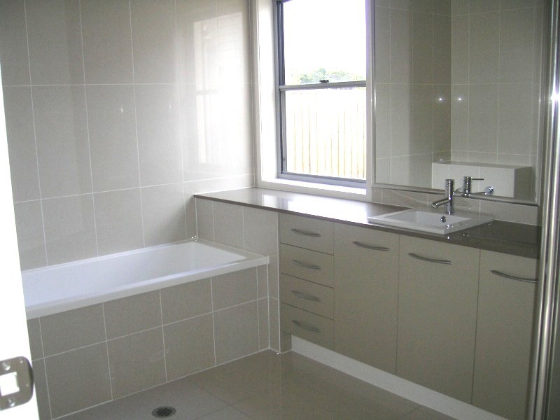 27 The Promenade, Pelican Waters QLD 4551