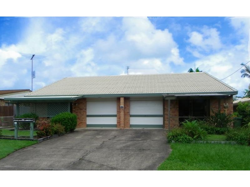 2/43 Currimundi Road, Currimundi QLD 4551