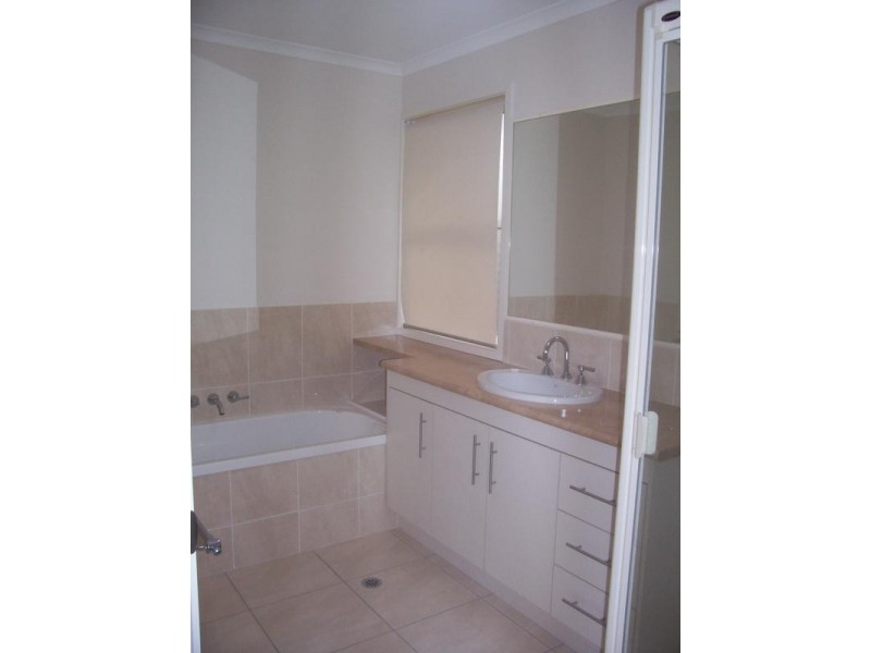 17 Grampion Drive, Caloundra QLD 4551