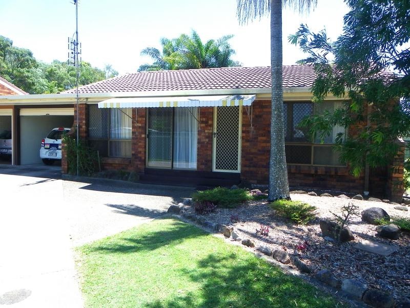 2/12 Ambako Place, Golden Beach QLD 4551