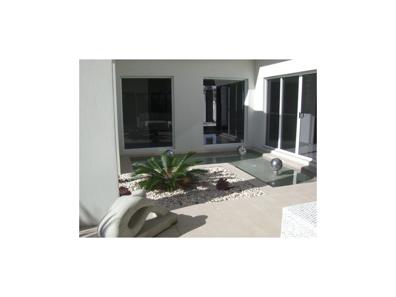 10 Tooringoor Close, Pelican Waters QLD 4551