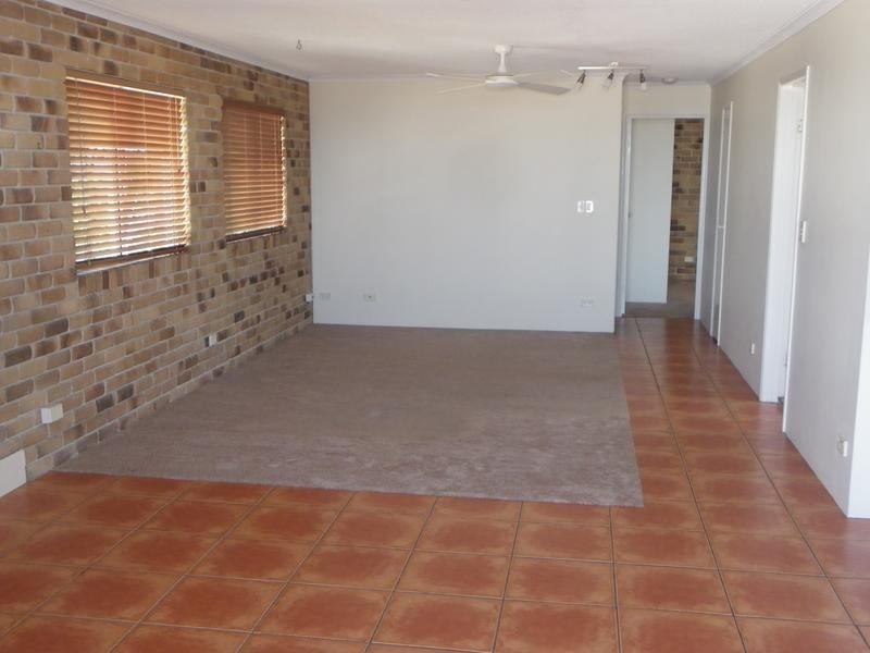 8/23 Maltman Street, Kings Beach QLD 4551