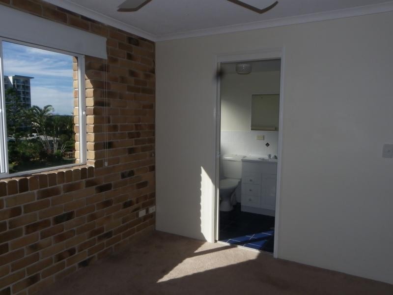 8/23 Maltman Street, Kings Beach QLD 4551