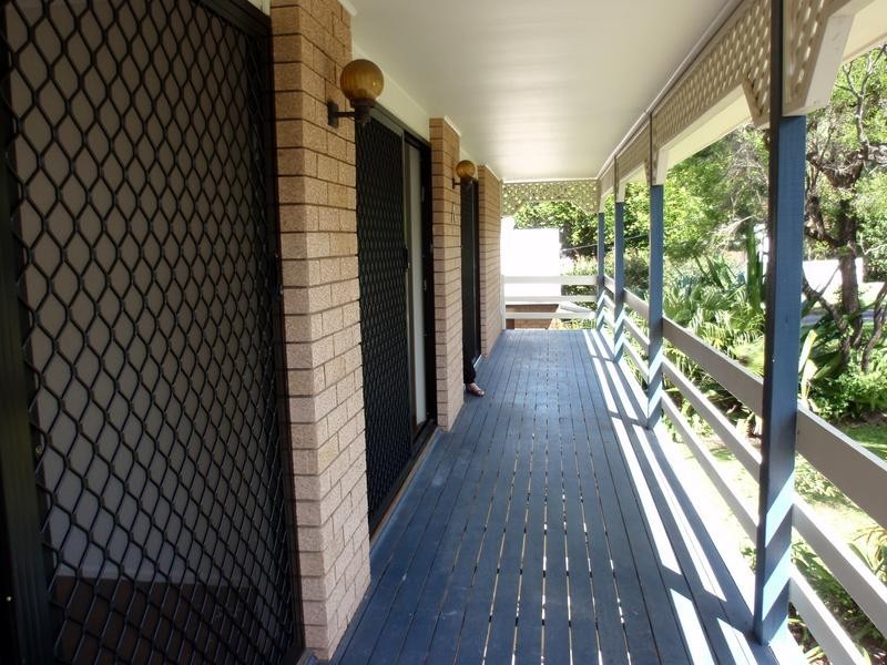 11 Gemson Crescent, Moffat Beach QLD 4551