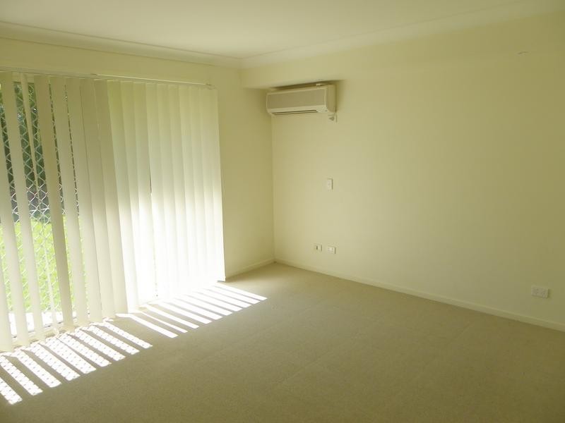 6 Matthew Crescent, Pelican Waters QLD 4551