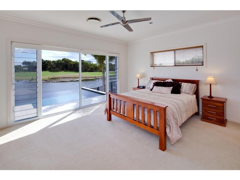 17 Francis Court, Pelican Waters QLD 4551