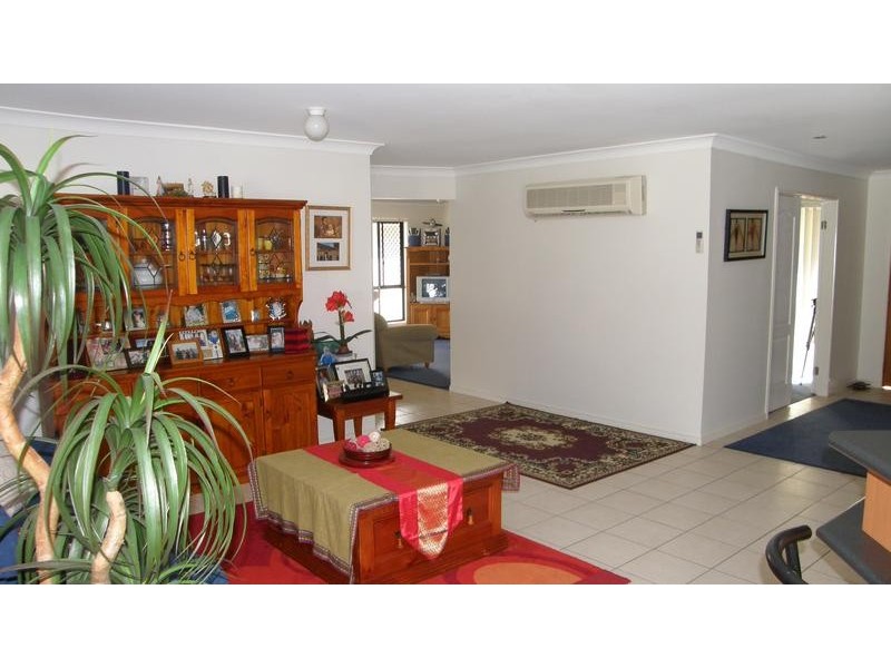 3 Waterhen Place, Pelican Waters QLD 4551