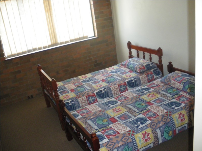 5/25 Lower Gay Terrace, Kings Beach QLD 4551