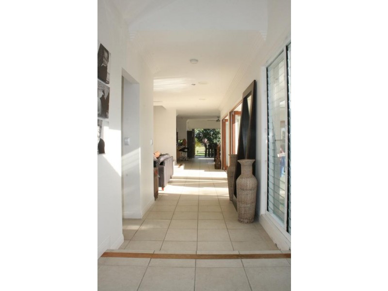 12 Midden Place, Pelican Waters QLD 4551