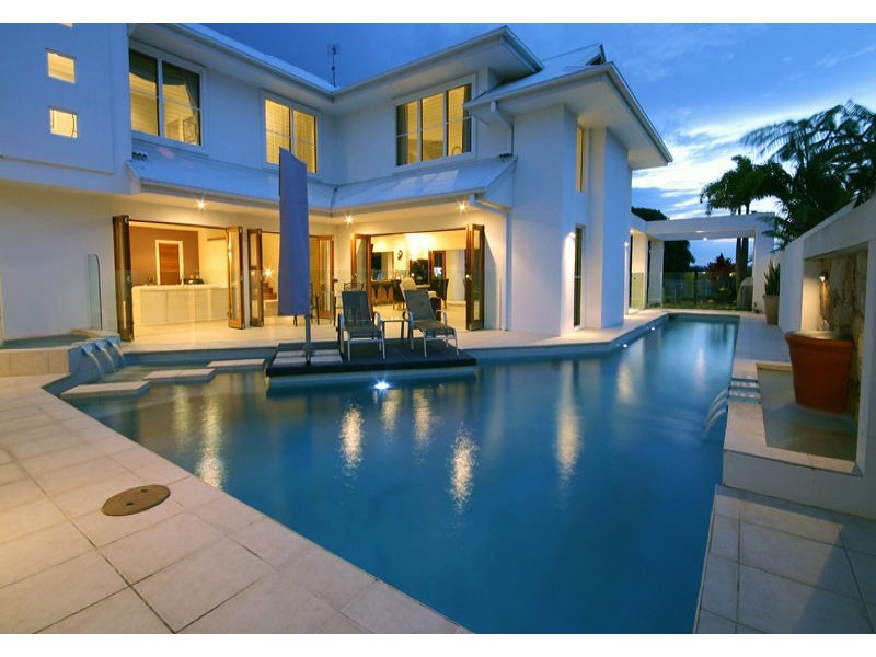12 Midden Place, Pelican Waters QLD 4551