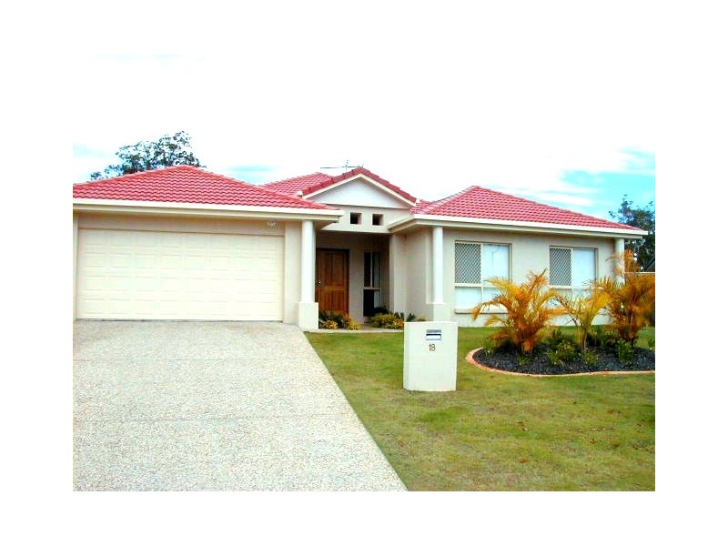 18 Campbellville Circuit, Pelican Waters QLD 4551