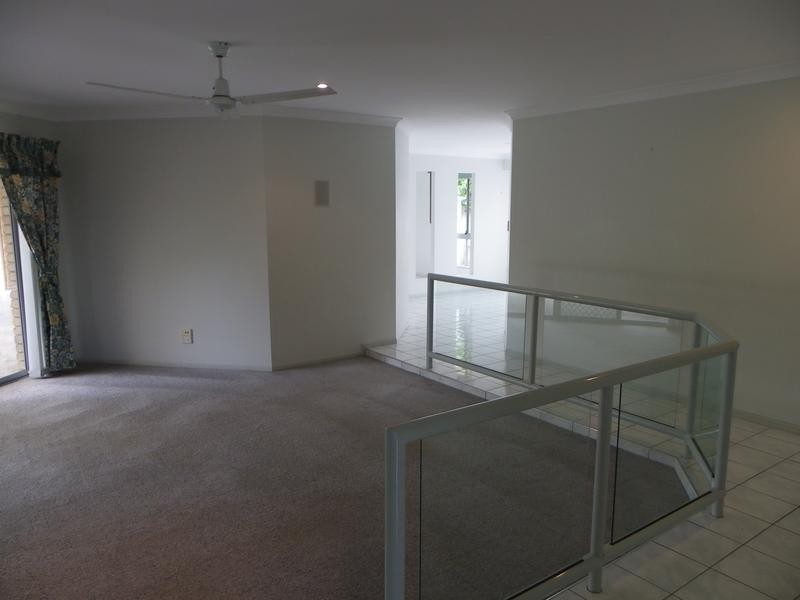 20 Sir Joseph Banks Drive, Pelican Waters QLD 4551