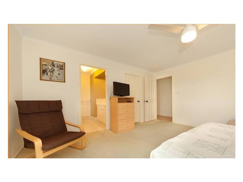6 Holmes Street, Currimundi QLD 4551