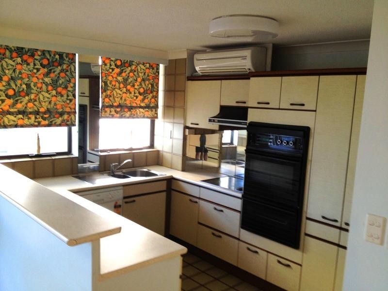 2/46 Warne Terrace, Kings Beach QLD 4551