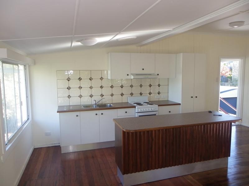 18 Verney Street, Kings Beach QLD 4551